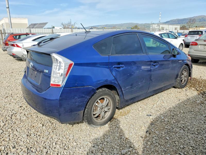 Photo 3 from auction – 2010 TOYOTA PRIUS with VIN JTDKN3DU3A0192475
