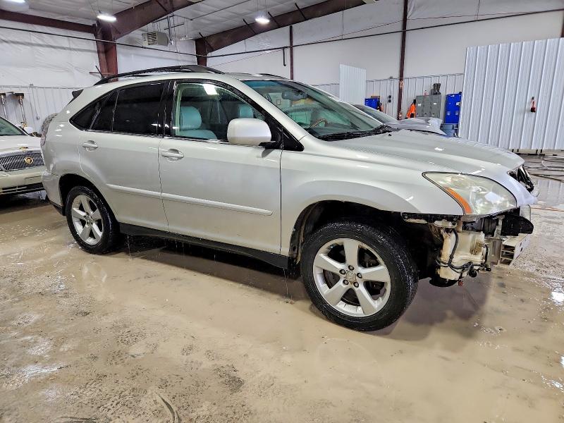 Photo 4 from auction – 2004 LEXUS RX 330 with VIN JTJGA31UX40011282