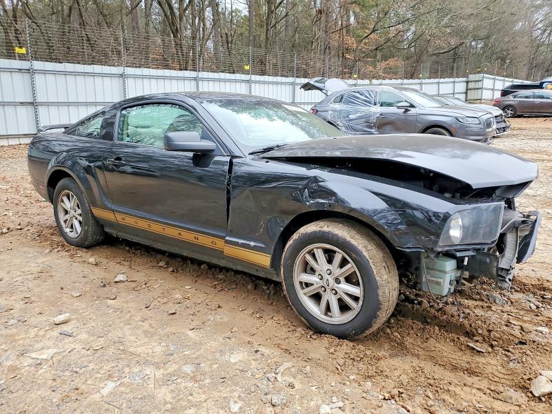 Photo 4 from auction – 2005 FORD MUSTANG with VIN 1ZVFT80N455121083