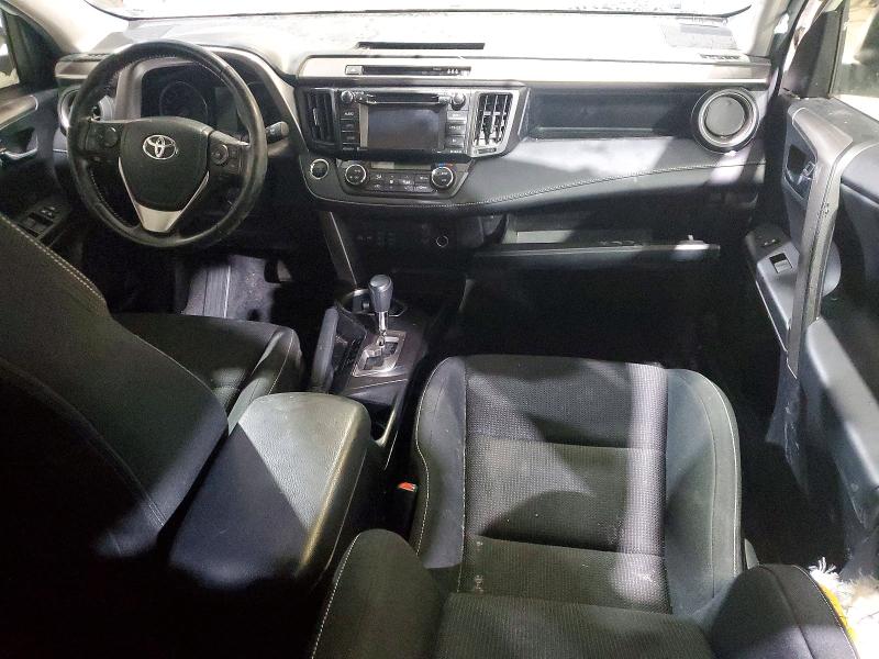 Photo 8 from auction – 2018 TOYOTA RAV4 ADVEN with VIN JTMRFREV1JD248878