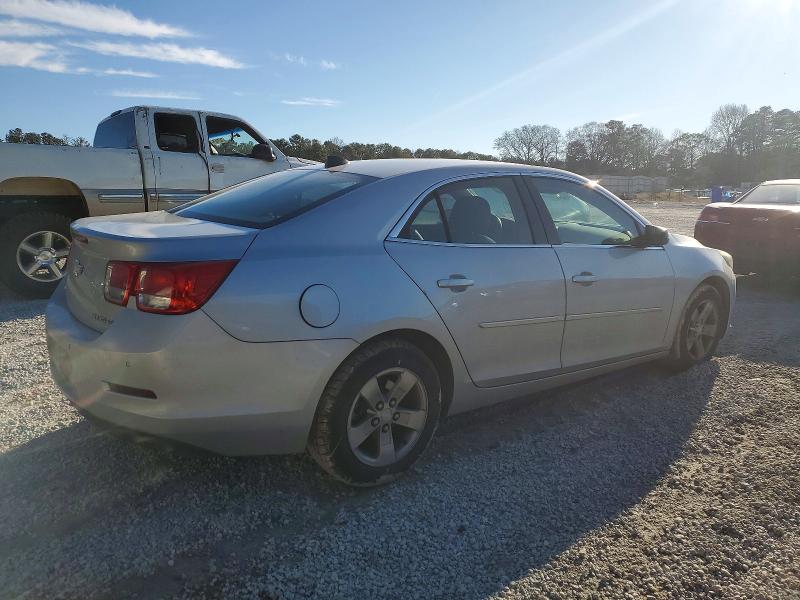 Photo 3 from auction – 2014 CHEVROLET MALIBU LS with VIN 1G11B5SL9EF202836