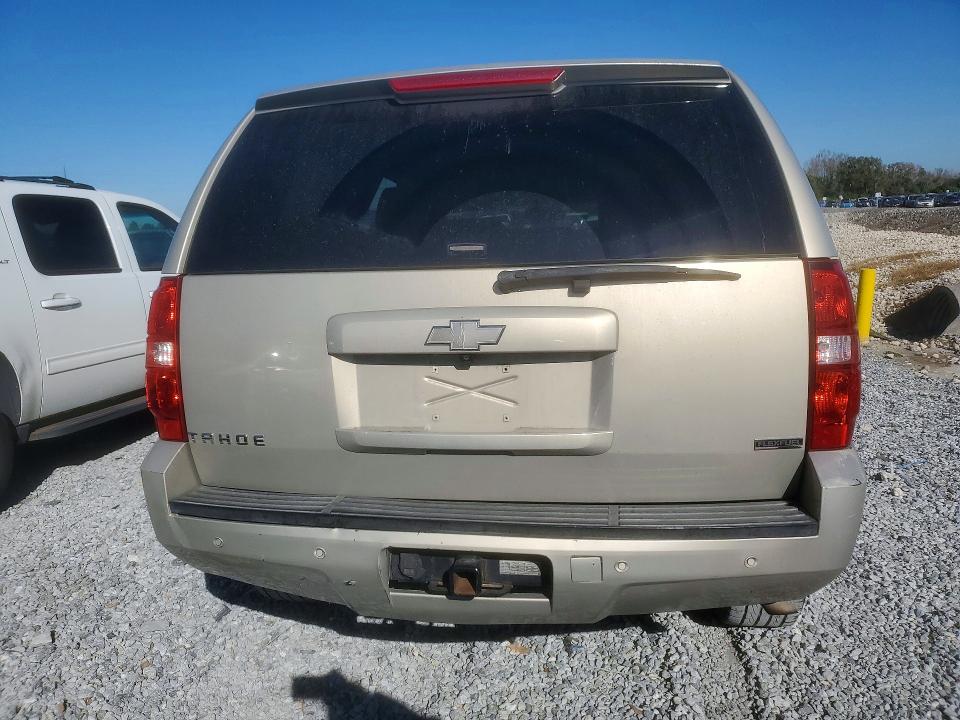 Photo 6 from auction – 2011 CHEVROLET TAHOE C150 with VIN 1GNSCAE00BR367517