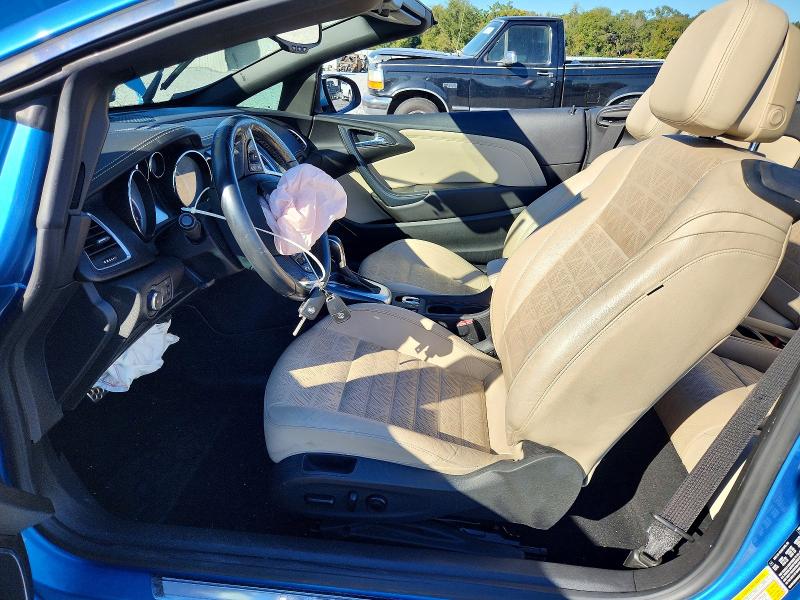 Photo 7 from auction – 2017 BUICK CASCADA with VIN W04WJ3N54HG074192