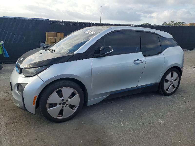 BMW I3 REX 2015 with VIN WBY1Z4C57FV504015 - Photo from auction