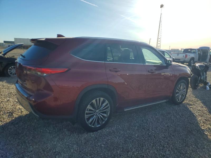 Photo 3 from auction – 2021 TOYOTA HIGHLANDER with VIN 5TDFZRBH7MS136037