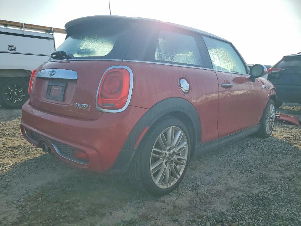 Photo 3 from auction – 2014 MINI COOPER S with VIN WMWXM7C59ET925673