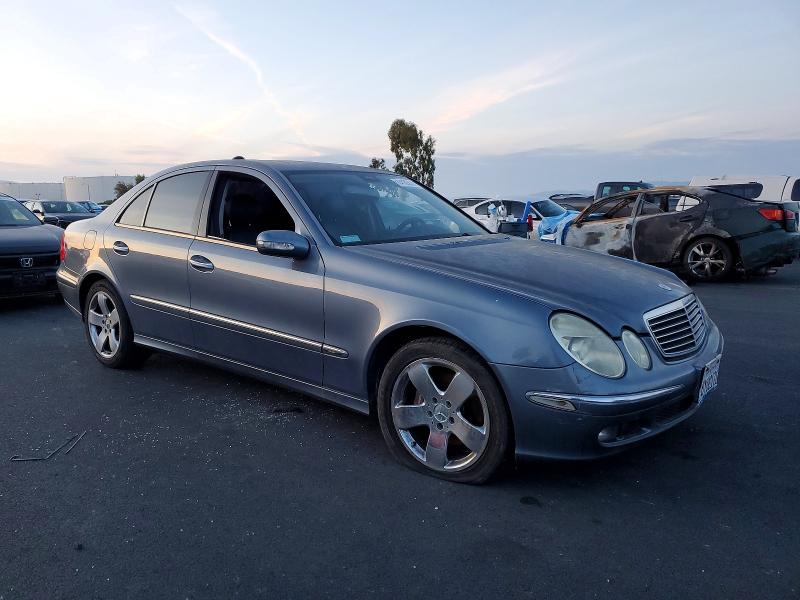Photo 4 from auction – 2003 MERCEDES-BENZ E 500 with VIN WDBUF70JX3A305875