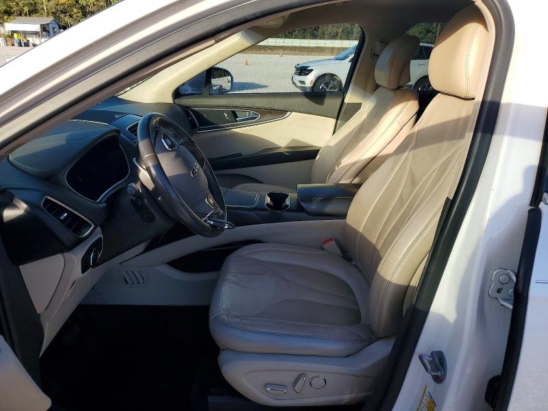 Photo 7 from auction – 2017 LINCOLN MKX SELECT with VIN 2LMPJ6KR9HBL20129