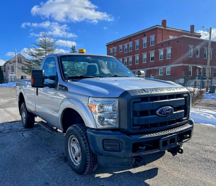 FORD F350 SUPER 2015 with VIN 1FTRF3B63FEB81762 - Photo from auction