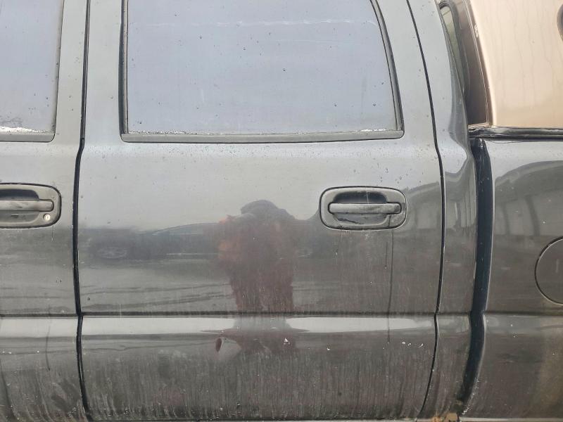 Photo 10 from auction – 2004 GMC SIERRA with VIN 1GTHK232X4F214020