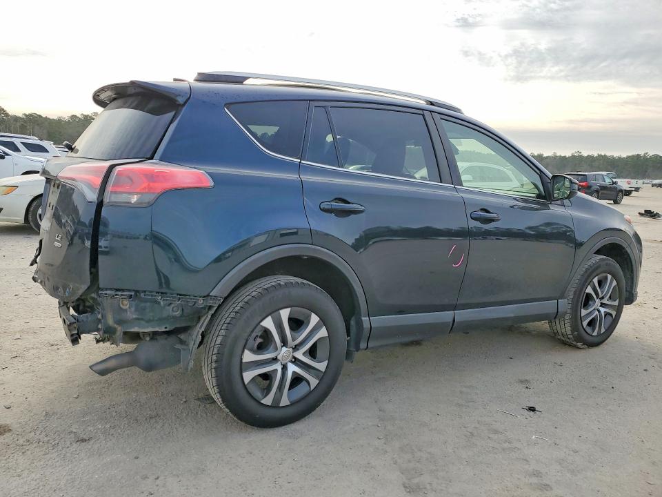 Photo 3 from auction – 2017 TOYOTA RAV4 LE with VIN JTMBFREV9HJ118988