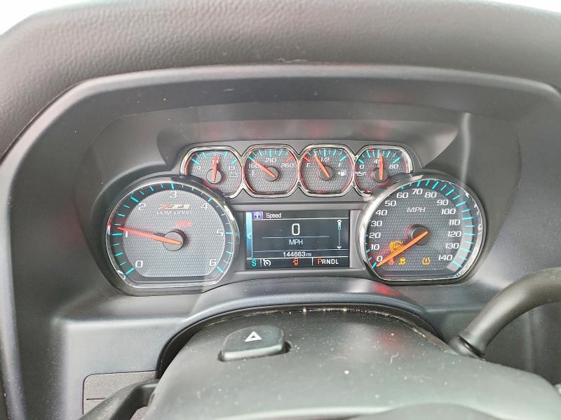Photo 9 from auction – 2018 CHEVROLET SILVERADO with VIN 1GCVKREC0JZ174705
