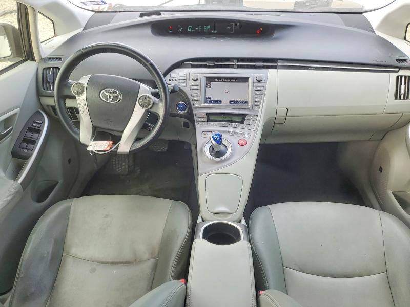 Photo 8 from auction – 2013 TOYOTA PRIUS with VIN JTDKN3DU4D5641962
