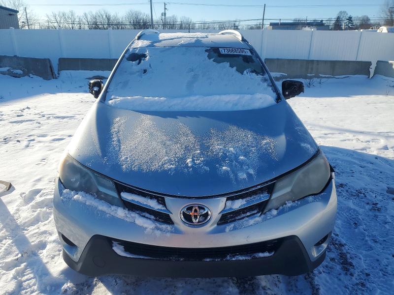 Photo 5 from auction – 2013 TOYOTA RAV4 LE with VIN 2T3BFREV1DW030951