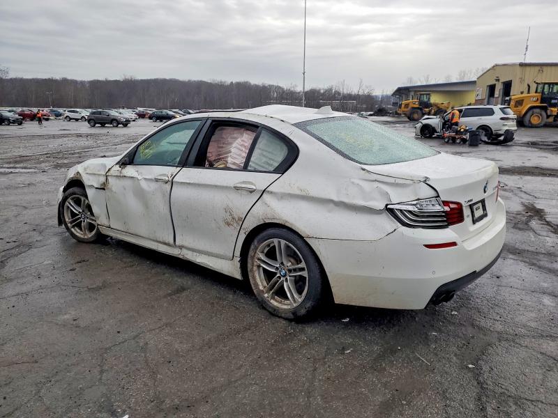Фото 2 с аукциона – 2016 BMW 528 XI с VIN WBA5A7C56GG152432