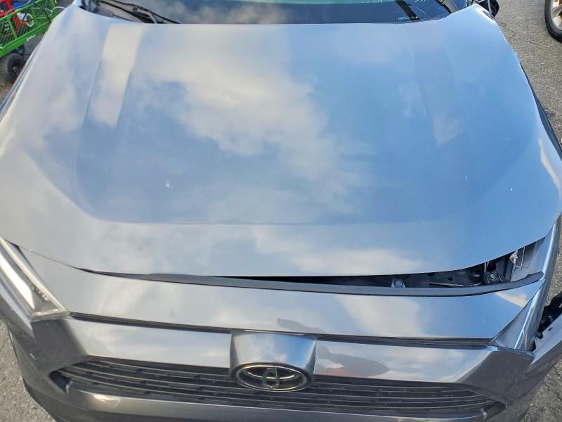 Photo 12 from auction – 2019 TOYOTA RAV4 XLE with VIN JTMP1RFV4KD514299