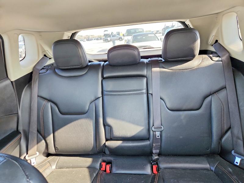 Photo 10 from auction – 2019 JEEP COMPASS with VIN 3C4NJCCB4KT749178