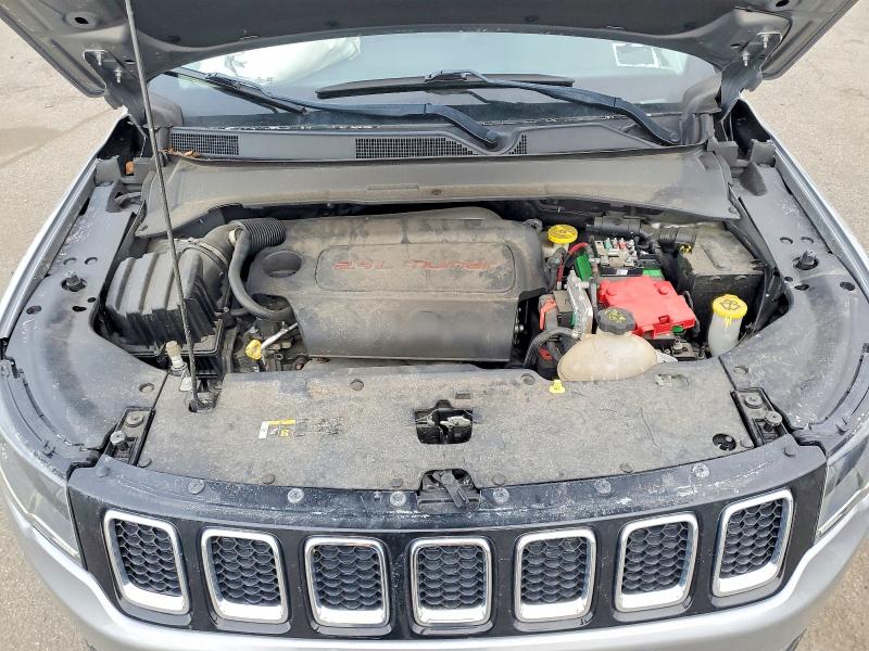 Photo 12 from auction – 2019 JEEP COMPASS with VIN 3C4NJDCB4KT654318