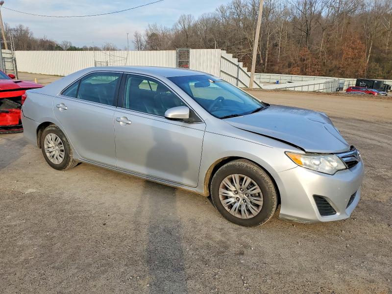 Фото 4 с аукциона – 2014 TOYOTA CAMRY с VIN 4T4BF1FK2ER354044