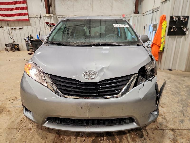 Photo 5 from auction – 2014 TOYOTA SIENNA LE with VIN 5TDKK3DC3ES496022