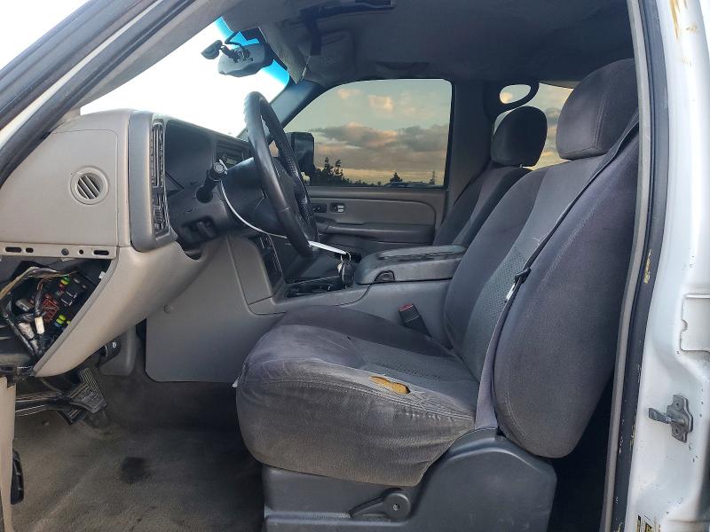 Photo 7 from auction – 2004 GMC SIERRA K25 with VIN 1GTGK23U04F253034