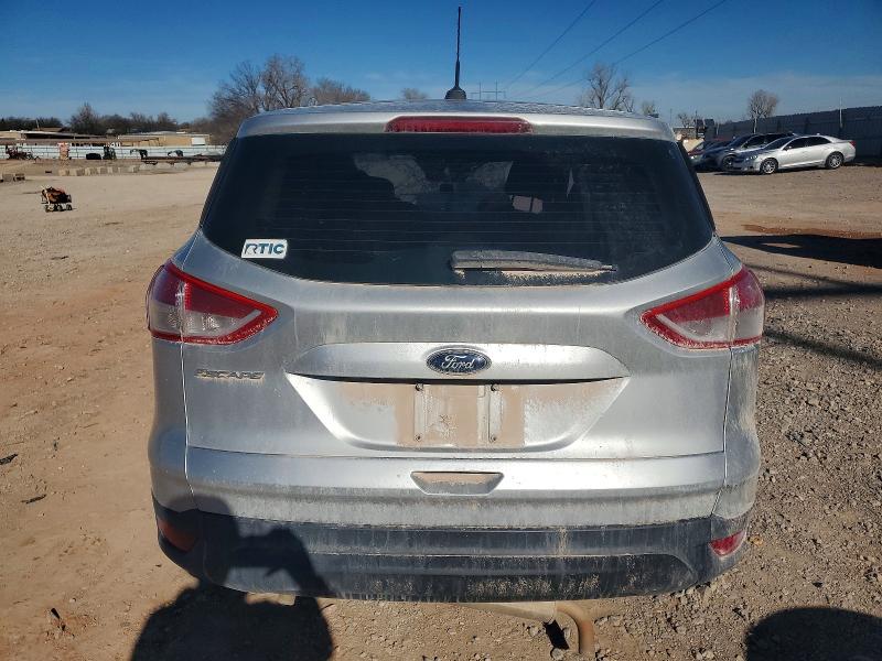 صورة رقم 6 من المزاد - 2013 FORD ESCAPE S مع VIN 1FMCU0F76DUA85748