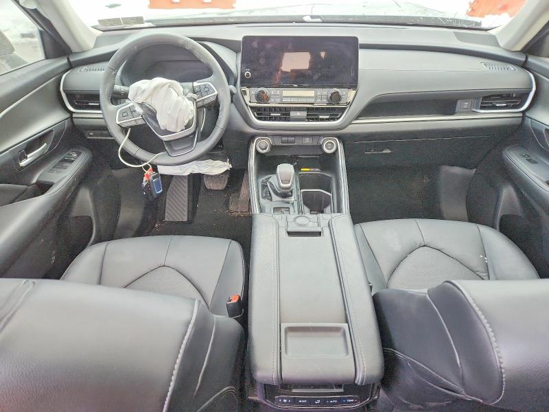 Photo 8 from auction – 2025 TOYOTA GRAND HIGHLANDER with VIN 5TDAAAA53SS034323