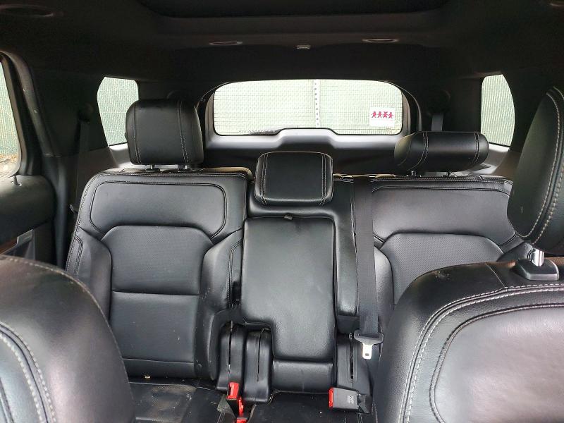Photo 10 from auction – 2016 FORD EXPLORER L with VIN 1FM5K8F80GGA86239