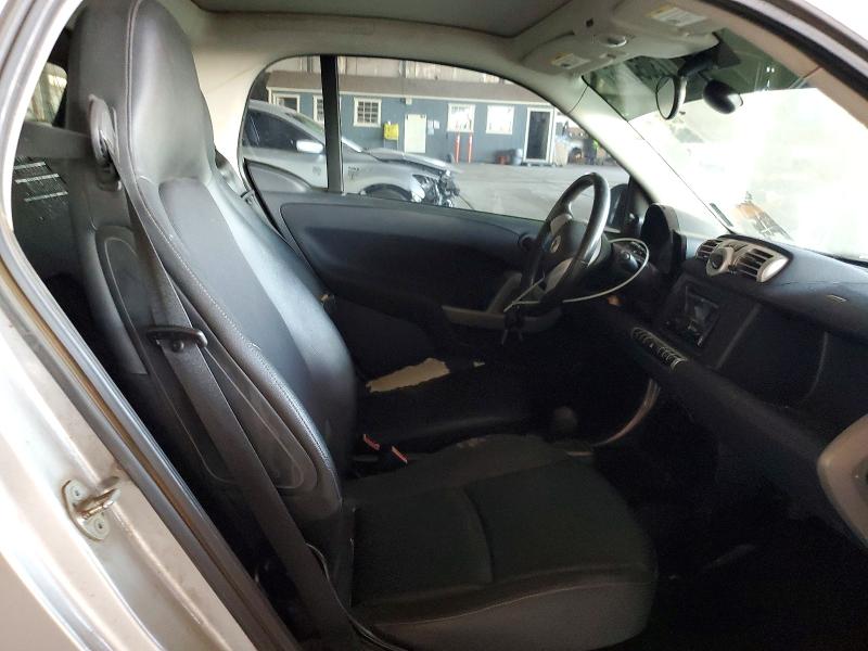 Photo 10 from auction – 2014 SMART FORTWO PUR with VIN WMEEJ3BA7EK734190