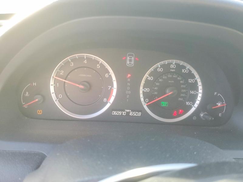 Photo 9 from auction – 2011 HONDA ACCORD with VIN 1HGCP2F88BA022523