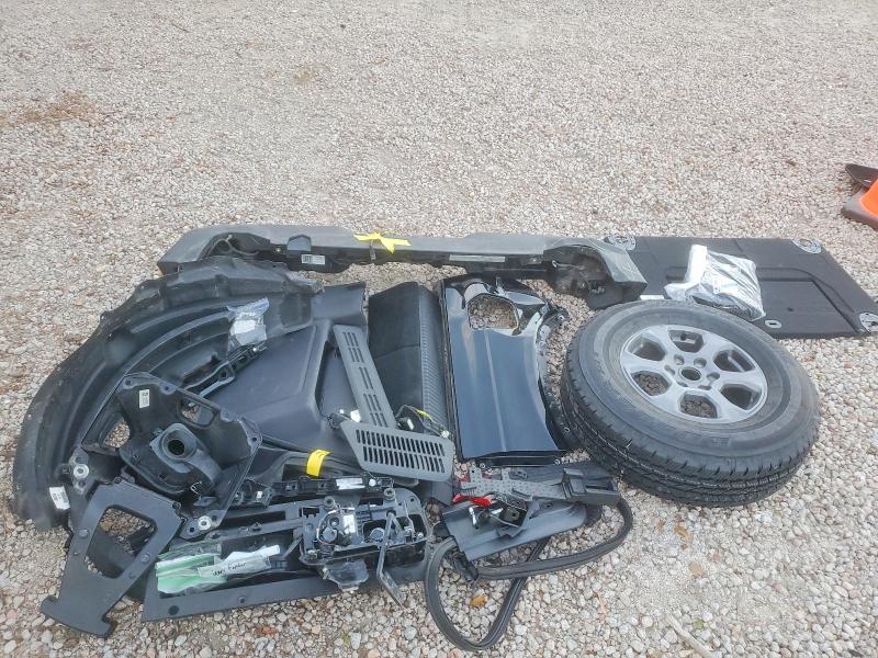 Photo 13 from auction – 2023 FORD BRONCO BAS with VIN 1FMEE5BP4PLB78321