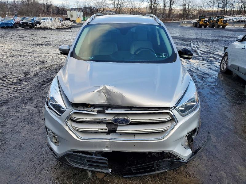 Photo 5 from auction – 2019 FORD ESCAPE TIT with VIN 1FMCU9J94KUA48952