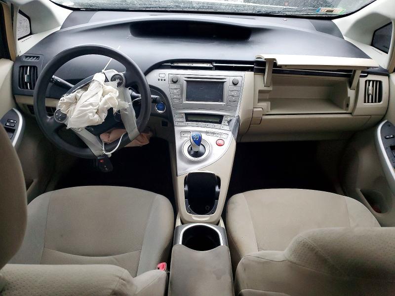 Photo 8 from auction – 2013 TOYOTA PRIUS with VIN JTDKN3DU5D5690765