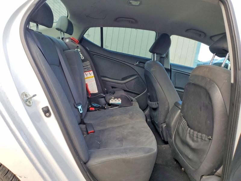 Photo 10 from auction – 2015 KIA OPTIMA with VIN KNAGM4A71F5532338