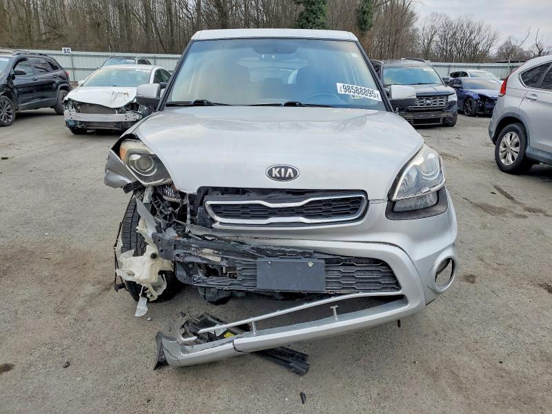 Photo 5 from auction – 2013 KIA SOUL + with VIN KNDJT2A61D7514771