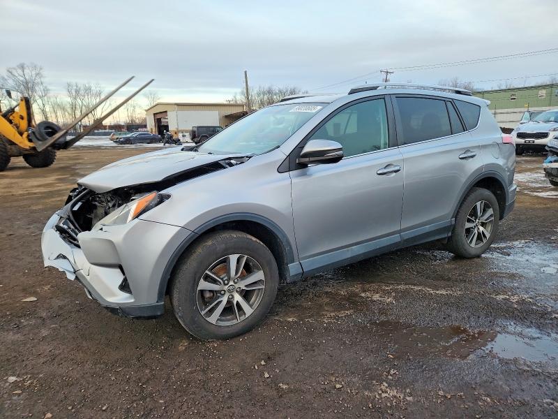 TOYOTA RAV4 XLE 2016 with VIN 2T3RFREV1GW429796 - Photo from auction