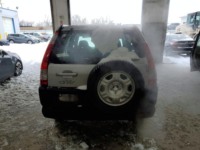 Photo 6 from auction – 2005 HONDA CR-V LX with VIN JHLRD68555C017500