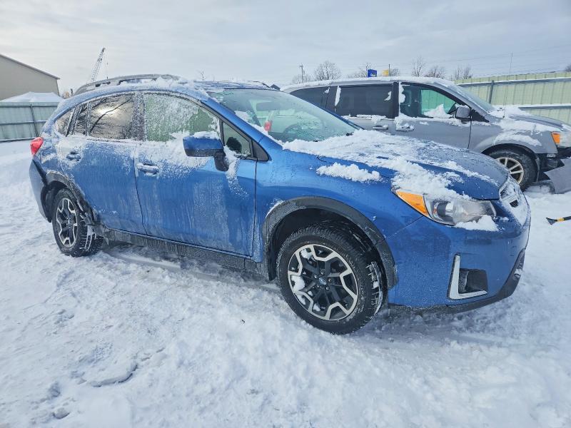 Photo 4 from auction – 2017 SUBARU CROSSTREK with VIN JF2GPABC8HG274073