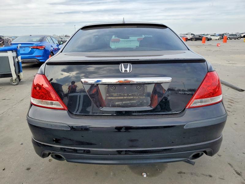 Photo 6 from auction – 2006 ACURA RL with VIN JH4KB16576C010915