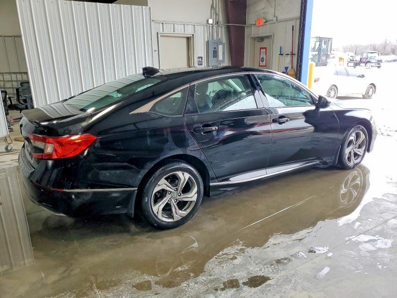 Photo 3 from auction – 2018 HONDA ACCORD EXL with VIN 1HGCV1F57JA052357