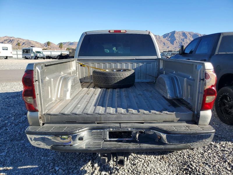 Photo 6 from auction – 2003 CHEVROLET SILVERADO with VIN 1GCHC29U63E121778