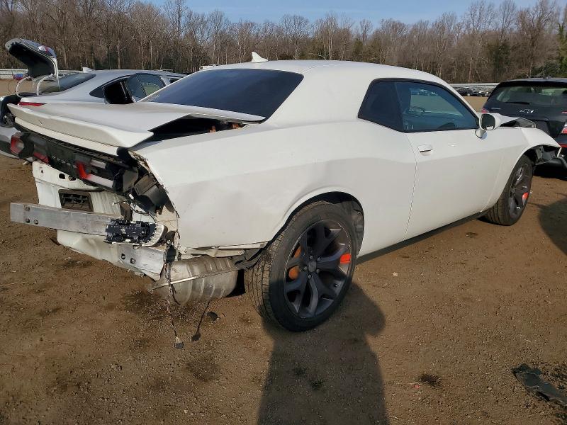 Photo 3 from auction – 2017 DODGE CHALLENGER with VIN 2C3CDZAG2HH617297