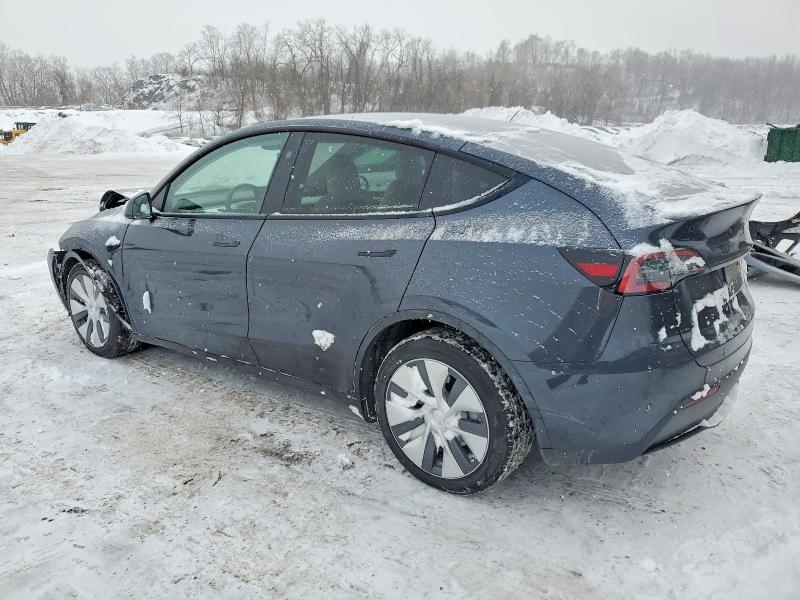 Photo 2 from auction – 2024 TESLA MODEL Y with VIN 7SAYGDEEXRA279675