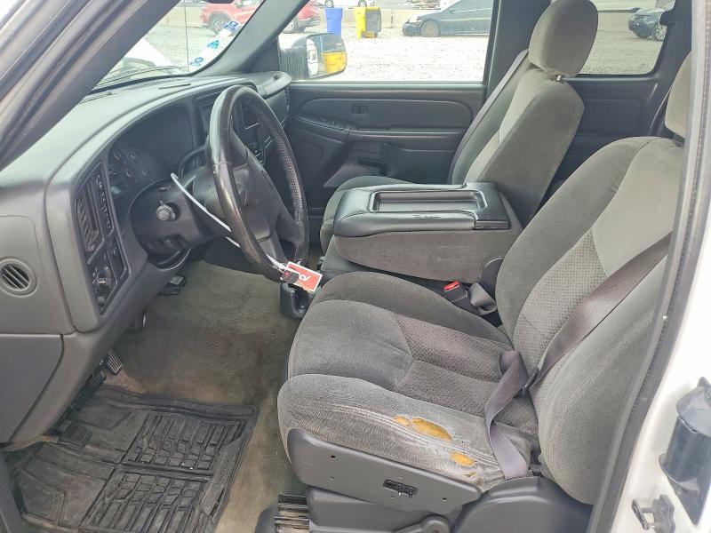 Photo 7 from auction – 2004 CHEVROLET SILVERADO with VIN 1GCGK29U84Z100505