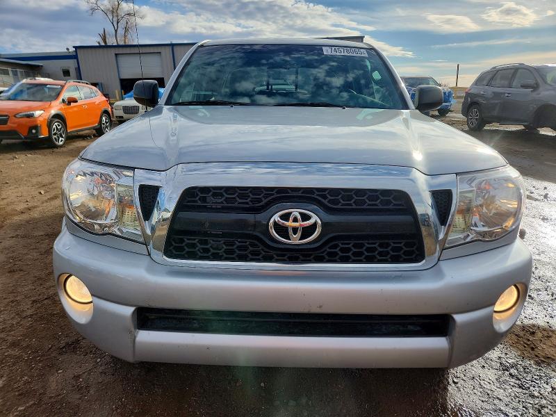 Zdjęcie 5 z aukcji – 2011 TOYOTA TACOMA z VIN 3TMLU4EN9BM079889