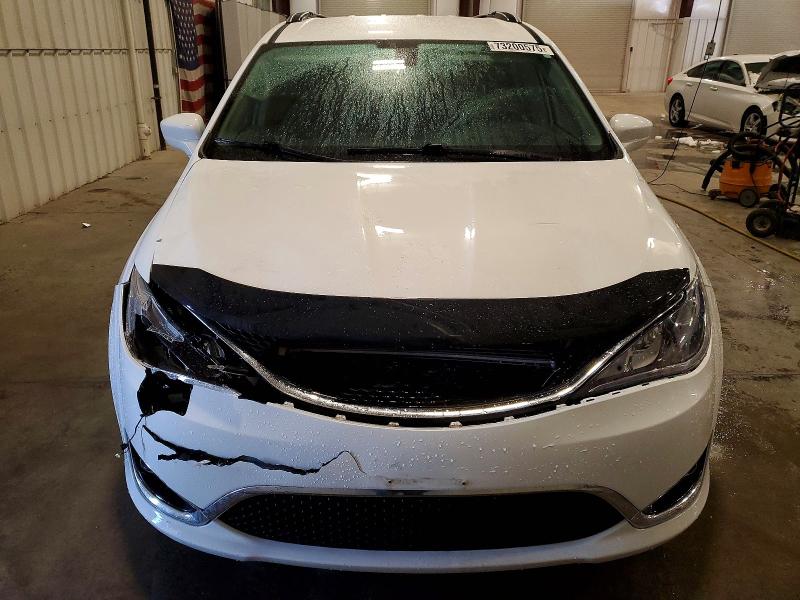Photo 5 from auction – 2019 CHRYSLER PACIFICA T with VIN 2C4RC1BG2KR582867
