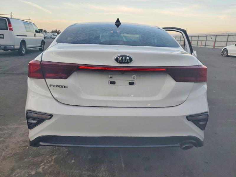Photo 6 from auction – 2020 KIA FORTE with VIN 3KPF24AD6LE233213