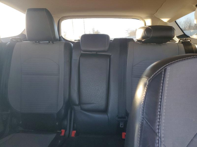 Photo 10 from auction – 2018 FORD ESCAPE with VIN 1FMCU9GDXJUA17828