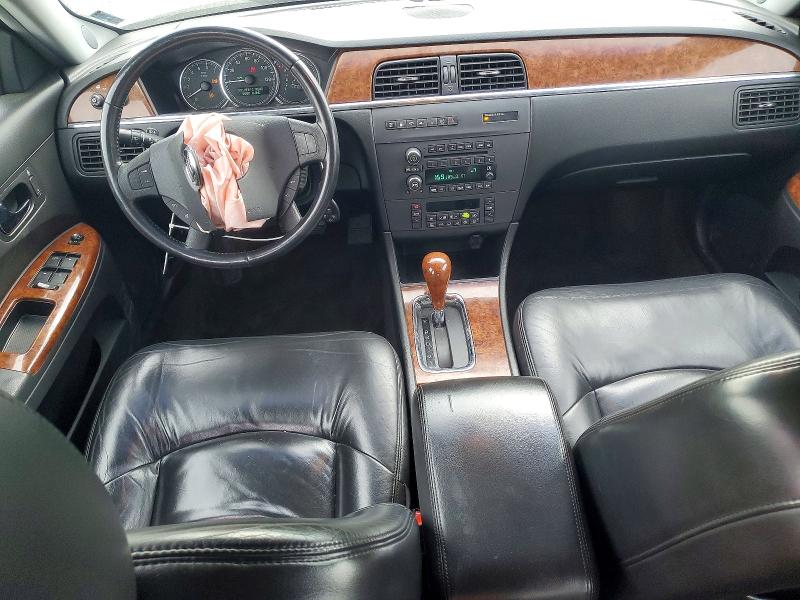 Photo 8 from auction – 2005 BUICK LACROSSE with VIN 2G4WE537251211600
