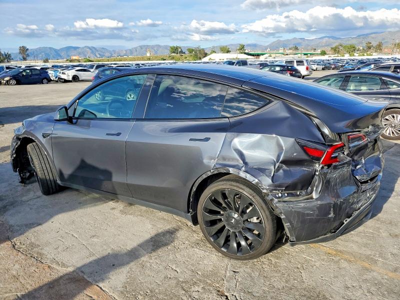 Фото 2 с аукциона – 2021 TESLA MODEL Y с VIN 5YJYGDEE4MF070957